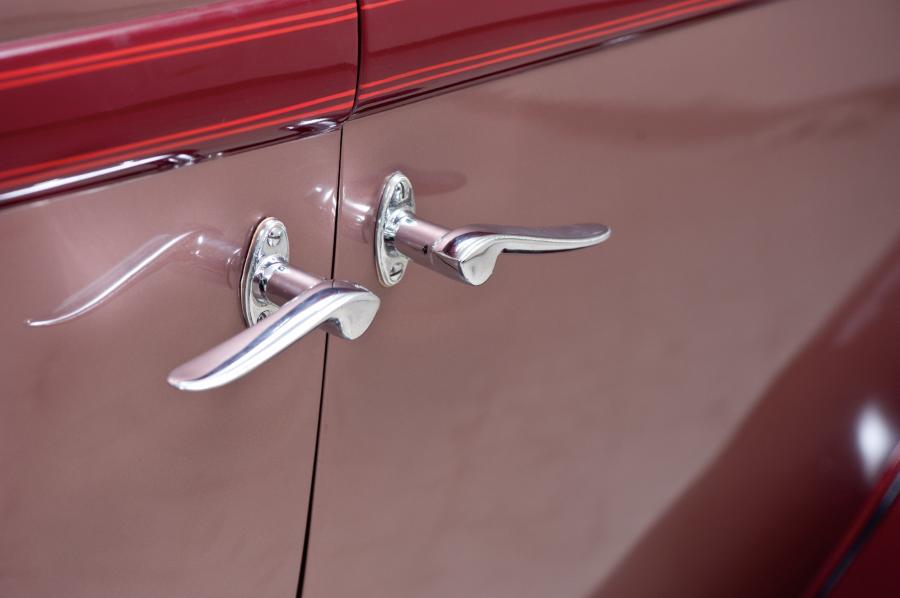  Packard Twelve Convertible Sedan 1933 года  (фото 19 из 29)